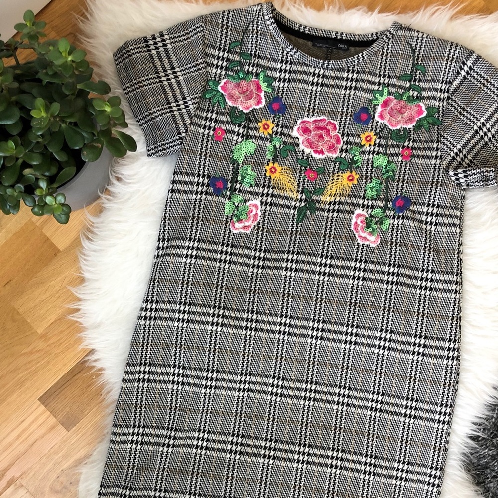 ZARA Embroidered Plaid Short Dress - Small